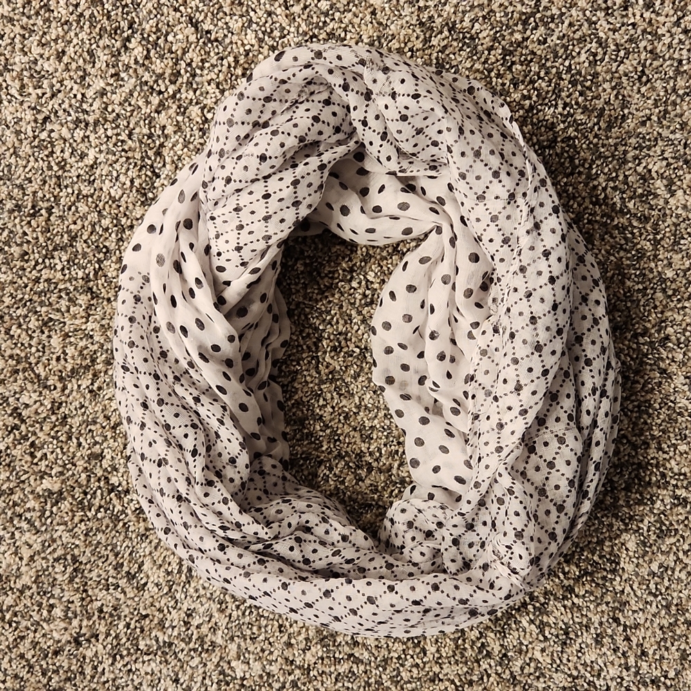 Infinity scarf